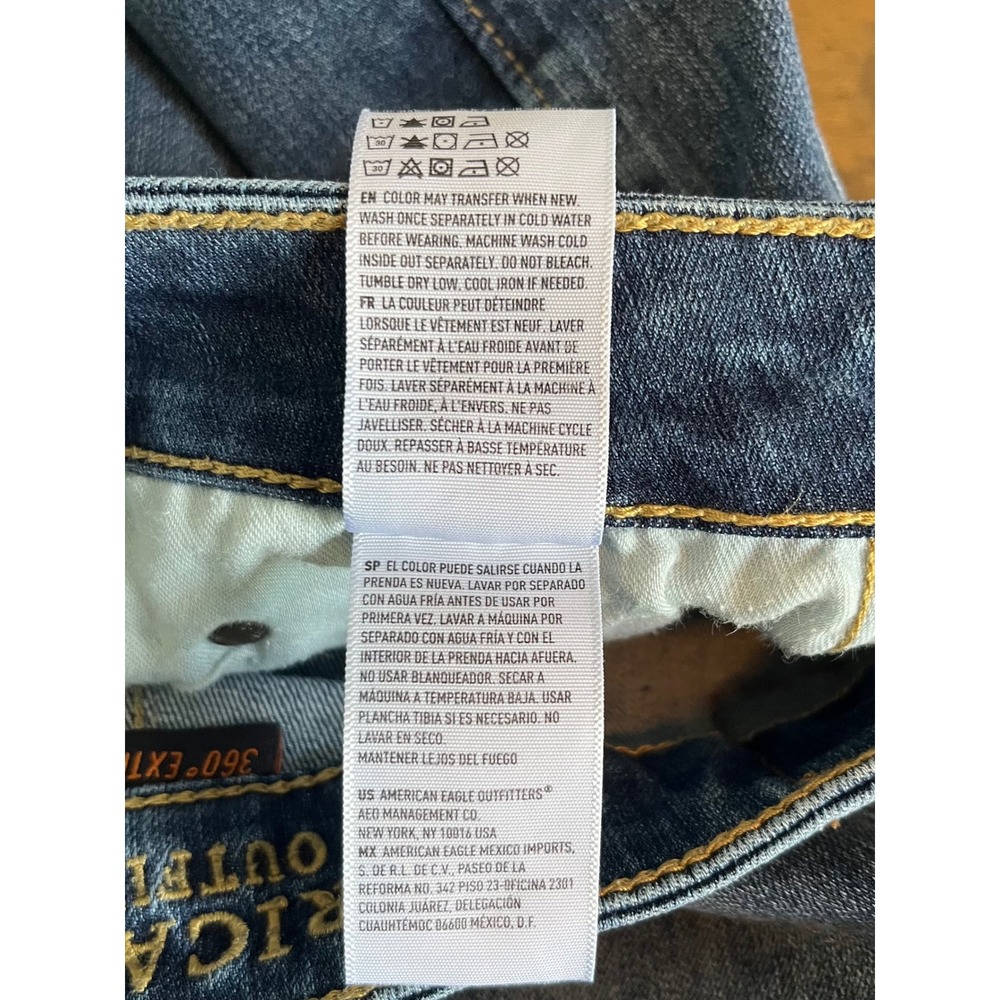 American Eagle Jeans Mens 26x30 Blue 360 Extreme Flex Slim‎ Straight Mid Rise - Picture 8 of 8